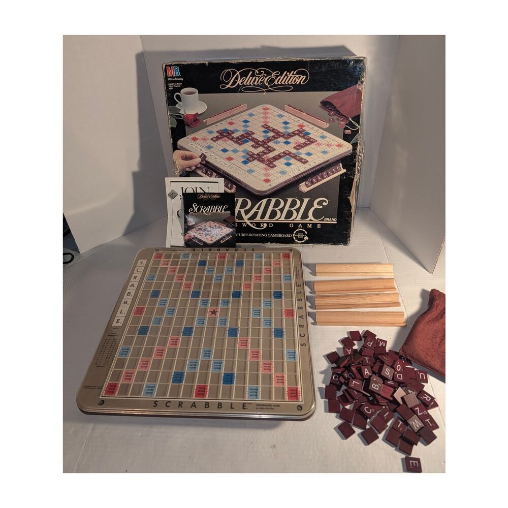 Vintage 1989 Milton Bradley Scrabble Deluxe Edition Turntable Board